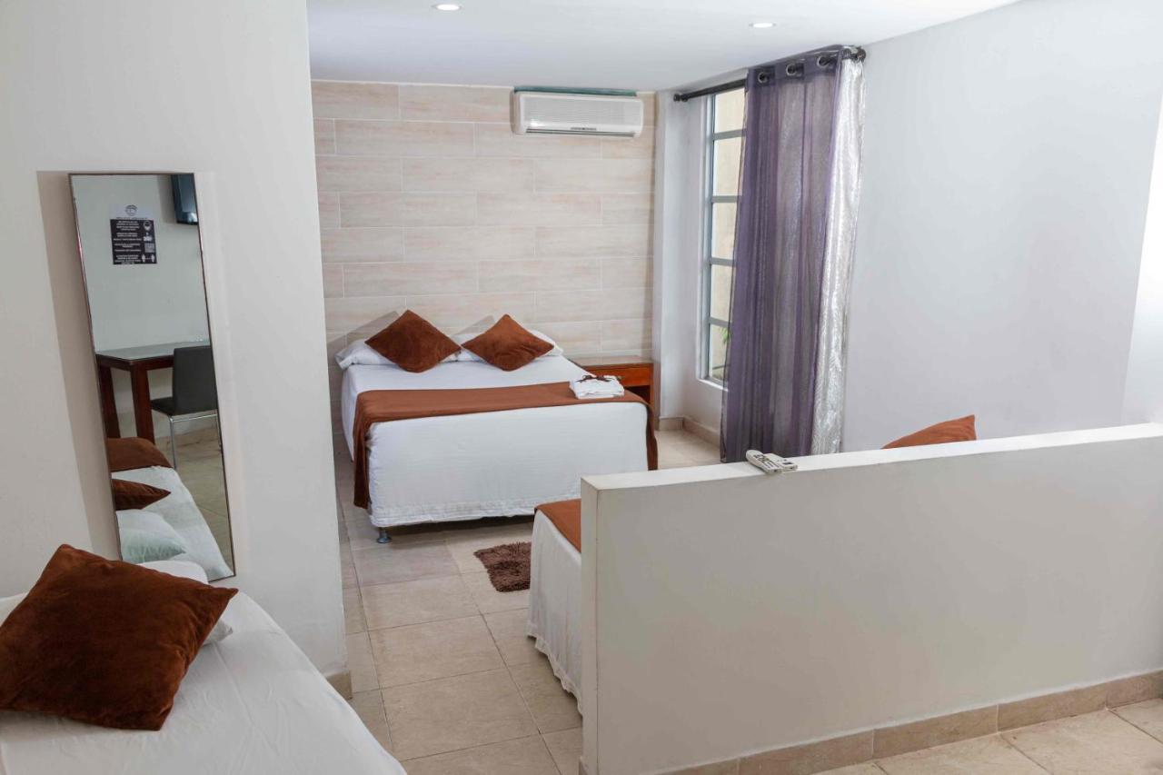 Zuruma Hotel Leticia Esterno foto