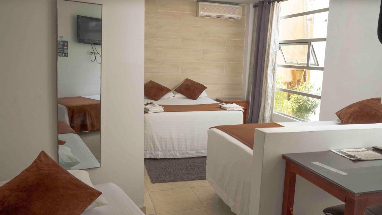Zuruma Hotel Leticia Esterno foto
