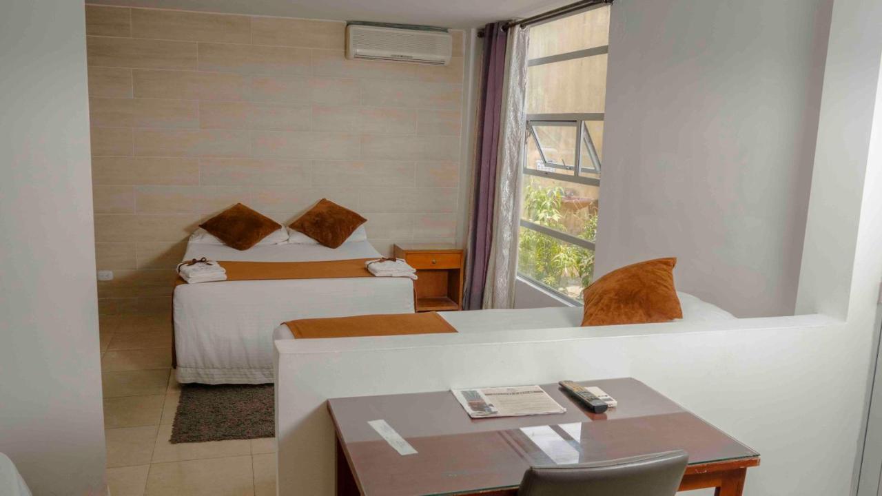 Zuruma Hotel Leticia Esterno foto