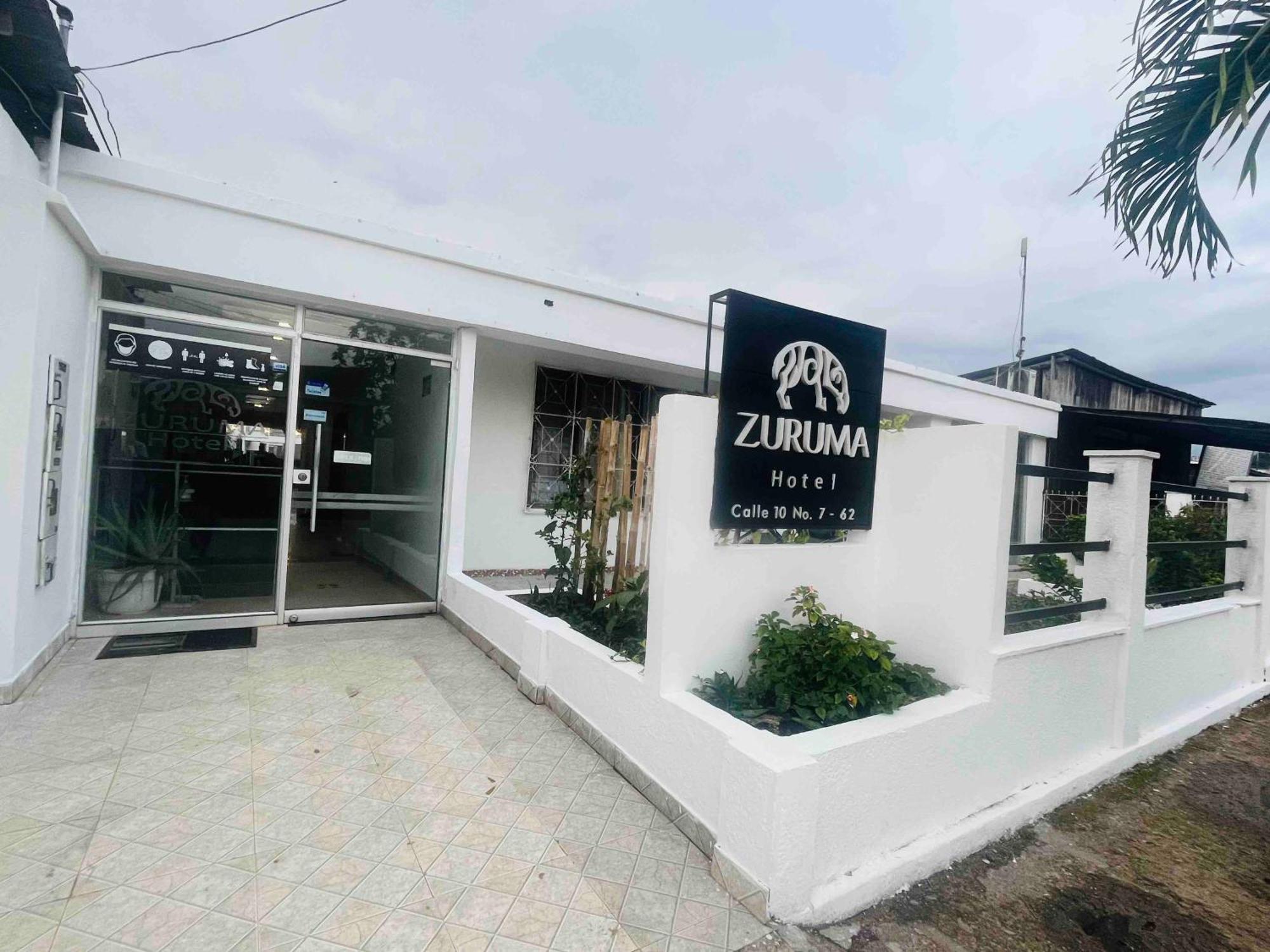 Zuruma Hotel Leticia Esterno foto