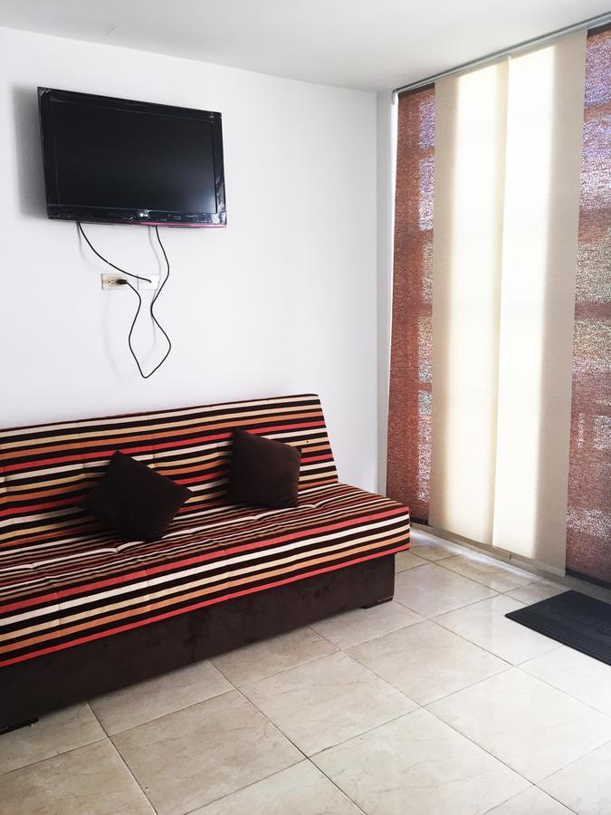 Zuruma Hotel Leticia Esterno foto